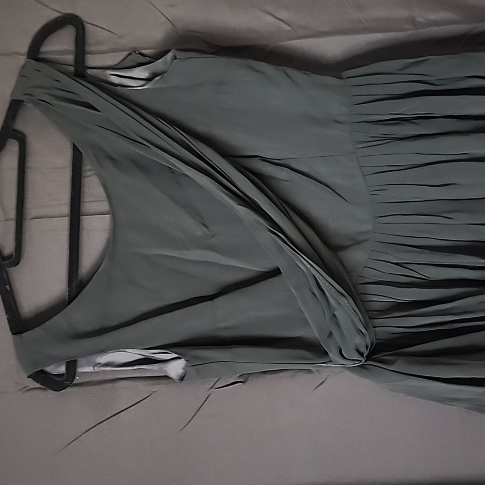 Vintage black chiffon, fully lined dress with attached drama scarf - Picture 8 of 9